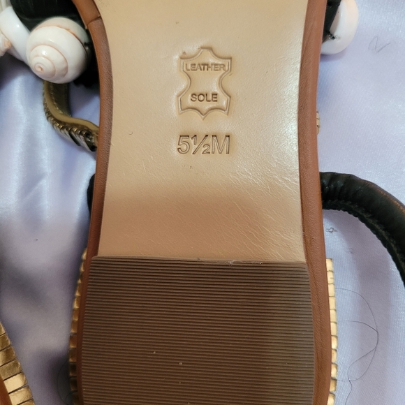 Shell Sandals - Picture 4 of 6